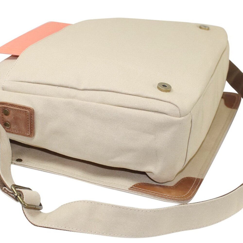 Classic 16 in. Casual Style Canvas Messenger Bag CM23 - Picture 4 of 4
